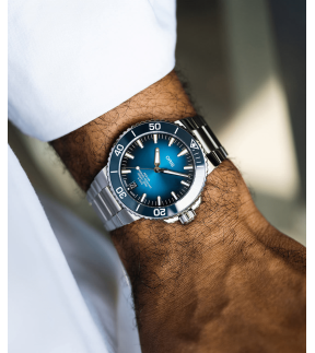 ORIS Aquis Date Calibre 400 43.5mm Silver Stainless Steel Bracelet 01 400 7763 4135-07 8 24 09PEB
