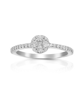 Engagement Ring White Gold 18Ct With Diamonds