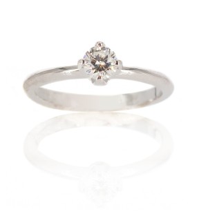 Engagement Ring White Gold 18Ct With Α Diamond