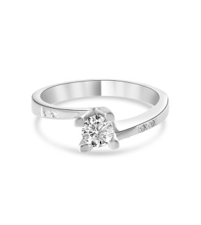 Engagement Ring White Gold 14Ct With Zircon Stones