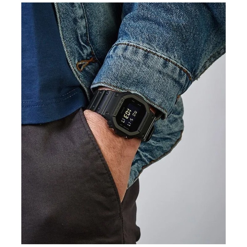 Casio dw5600bb hotsell