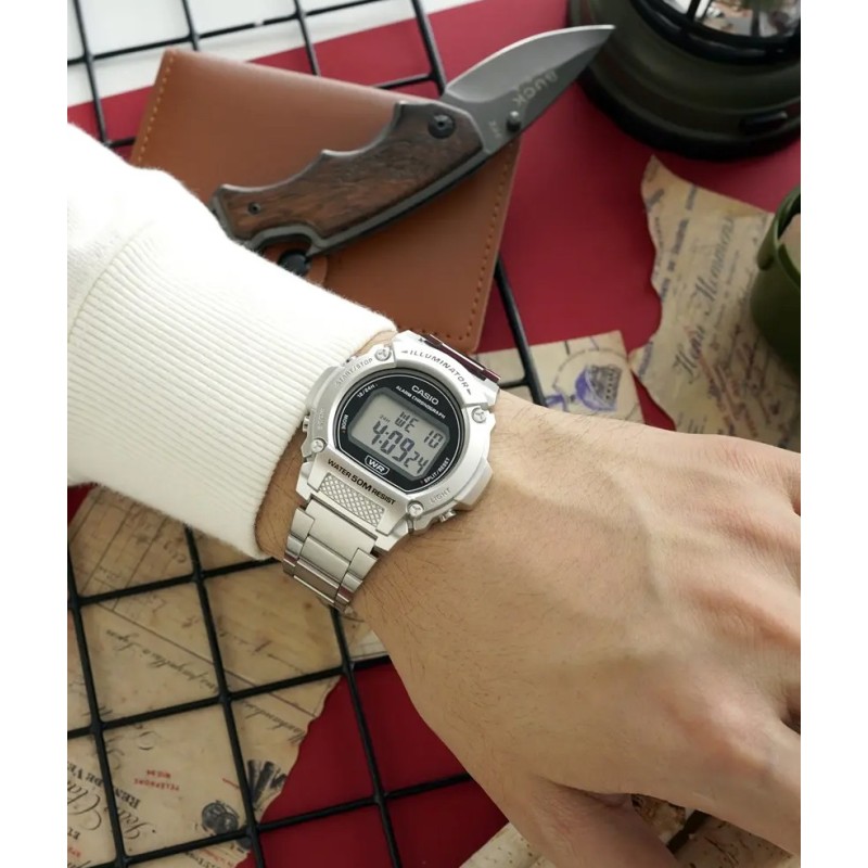 Ρολόι CASIO Collection Με Ασημί Ατσάλινο Μπρασελέ W-219HD-1AVEF