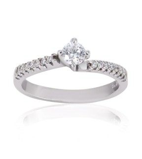Engagement Ring White Gold 14Ct With Zircon Stones