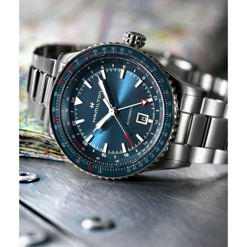 Ρολόι HAMILTON Khaki Aviation Converter Auto GMT Με Ασημί Ατσάλινο Μπρασελέ H76715140