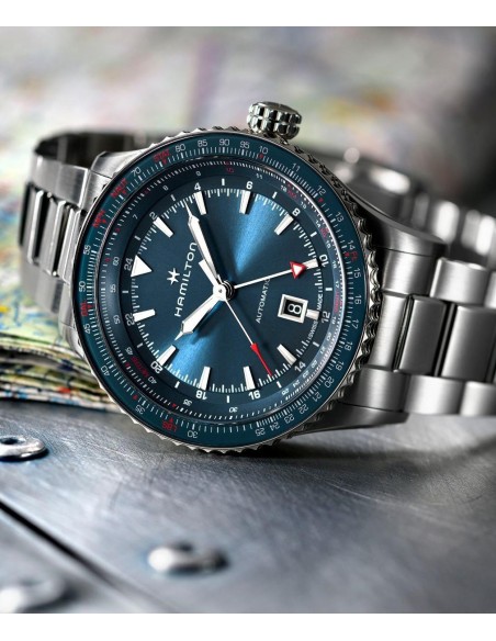 Ρολόι HAMILTON Khaki Aviation Converter Auto GMT Με Ασημί Ατσάλινο Μπρασελέ H76715140